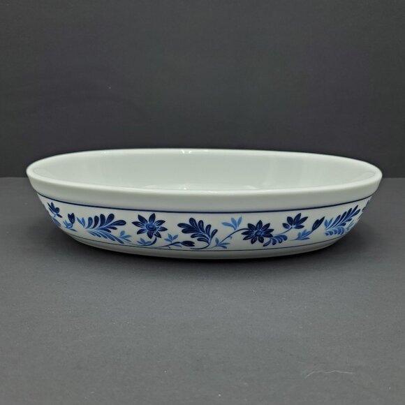 EMA Grupo Vista Alegre Portugal Oval Casserole Serving Dish Blue Floral on White - Picture 1 of 6